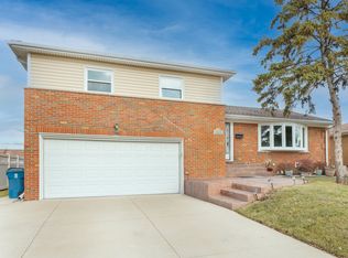 281 Concord Dr, Melrose Park, IL