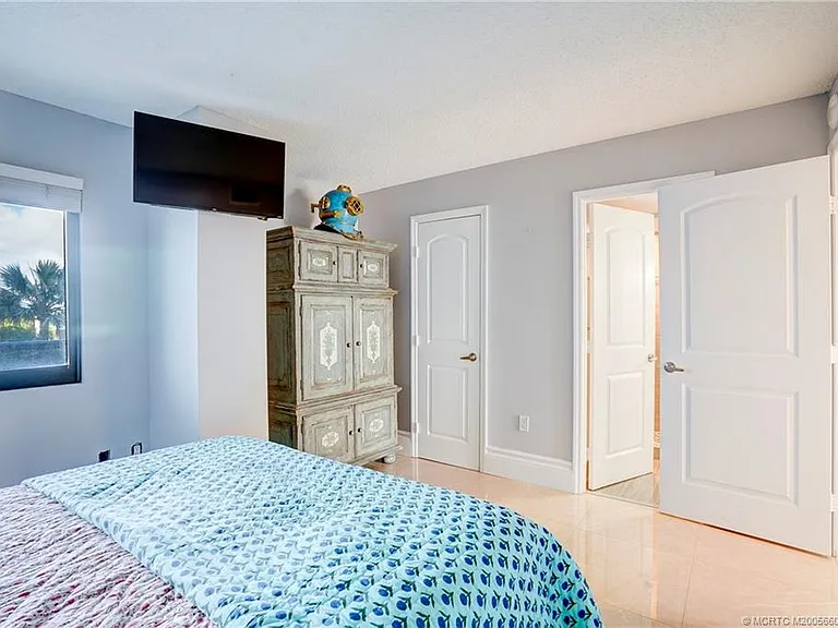 10410 S Ocean Dr #209 — Photo 11