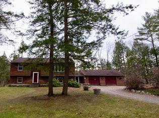 117 Lord Rd, Buxton, ME 04093