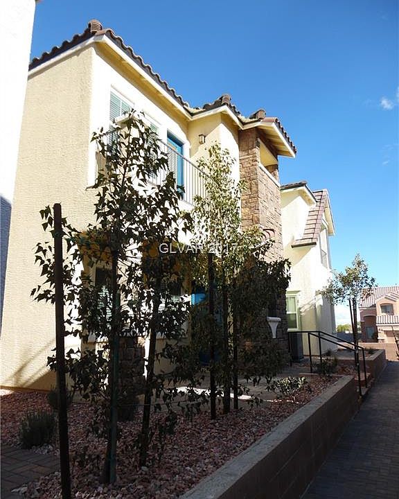 1st image of 9105 Emerald Pearl Ct