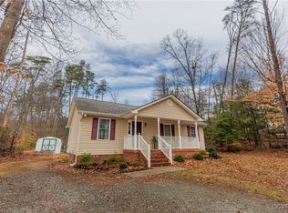 791 Lake Caroline Dr, Ruther Glen, VA 22546