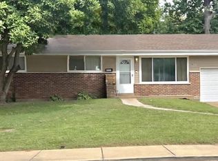9842 Monarch Dr, Saint Louis, MO 63136