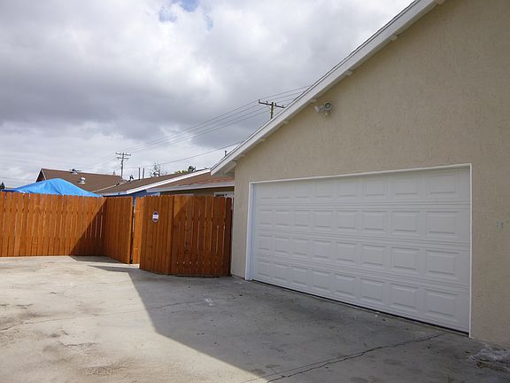 3rd image of 12117 Alondra Blvd