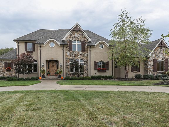 2nd image of 8401 Shannon Springs Dr