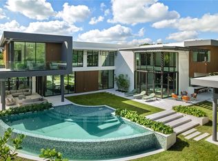 5845 SW 130th Ter, Miami, FL 33156