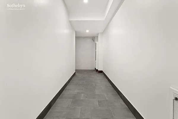 Rented by Sotheby's International Realty | media 17