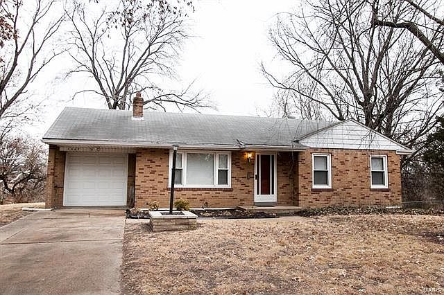 1st image of 1367 Thatcher Ave