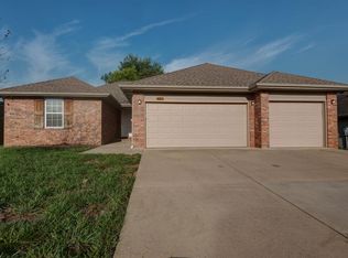 4013 N Mead Dr, Ozark, MO 65721