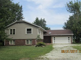 700 N Jackson Ave, Fowler, IN 47944