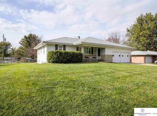 5526 N 78th St, Omaha, NE 68134
