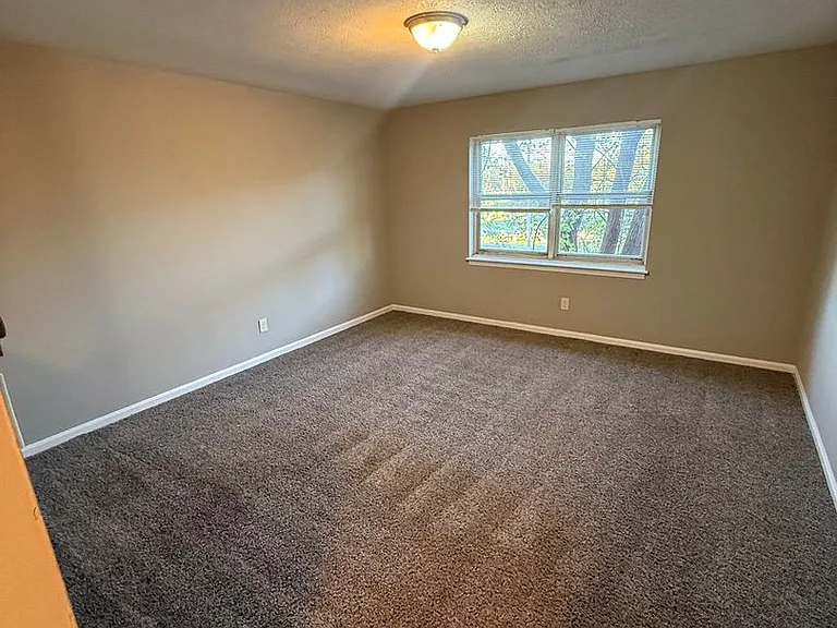 1606 Lucia Ave — Photo 22