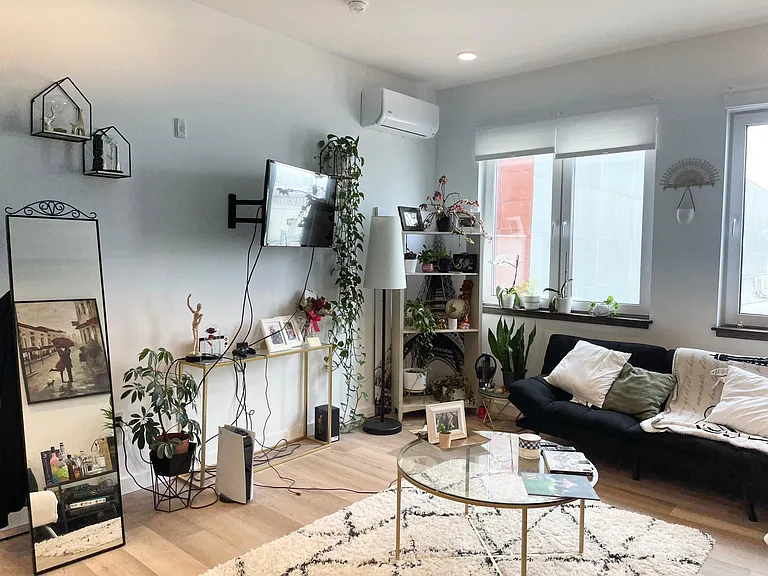 1309 N Hope St #1 — Photo 8