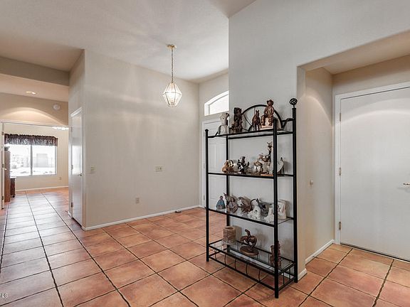 5th image of 16040 W Heritage Dr