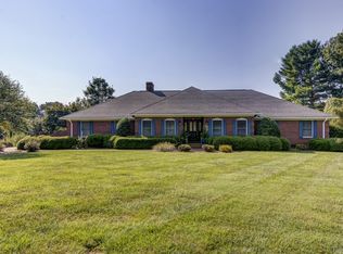 2467 Birdie Ln NE, Conover, NC 28613