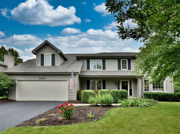 3720 Candeur Dr, Naperville, IL 60564
