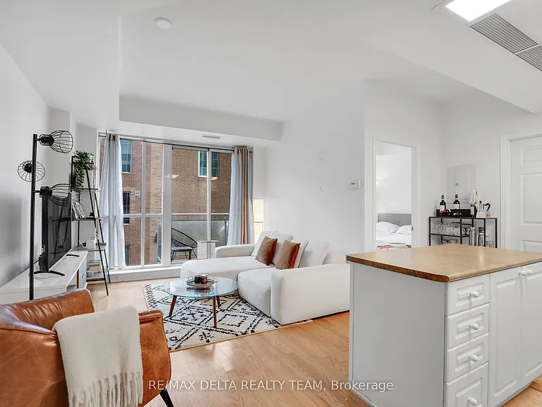 134 York St #205 — Photo 9