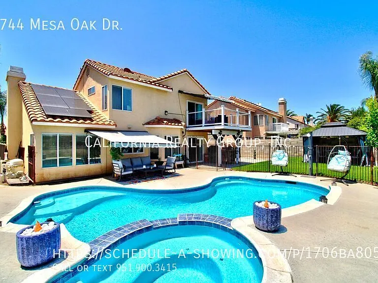 8744 Mesa Oak Dr — Photo 40