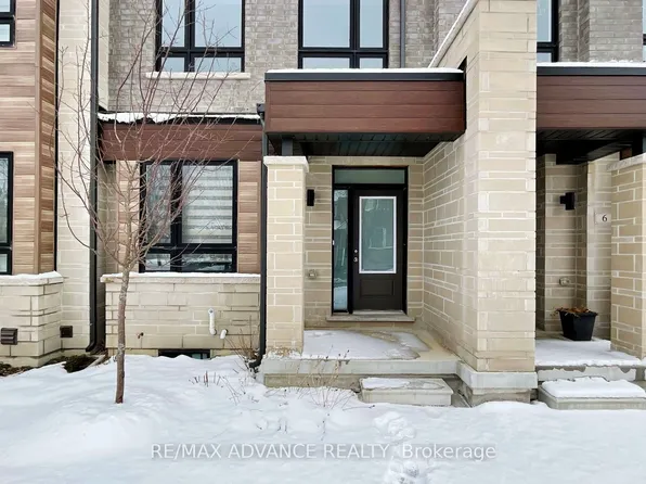 4 Carole Bell Way, Markham, ON L6E 0W2