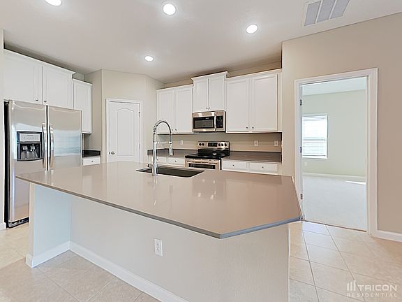 5th image of 6627 Longleaf Branch Dr