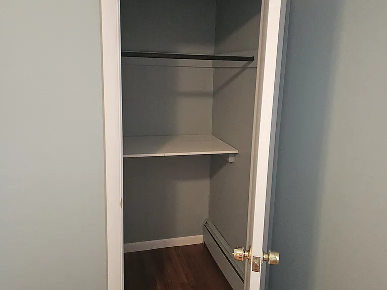 111 McNeil St — Photo 11