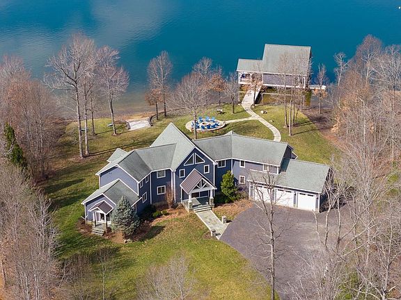2nd image of 3804 Outer Banks Ln