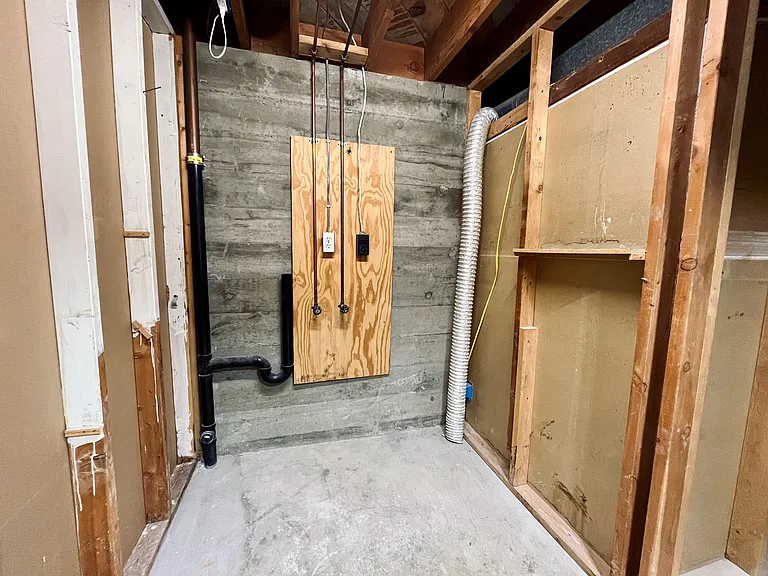 2490 W 7800 S #BASEMENT — Photo 16