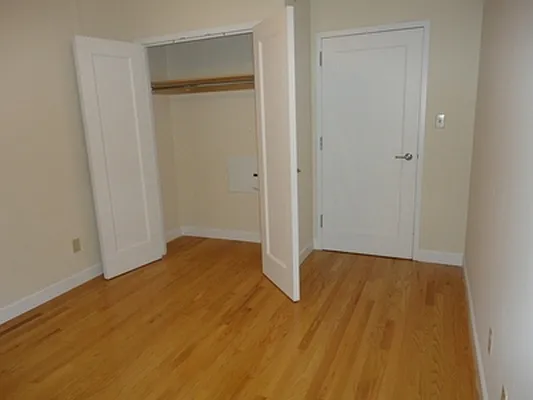 Rented by Urban Realty NYC | media 18