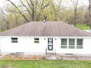 5808 90th St NW, Pine Island, MN 55963