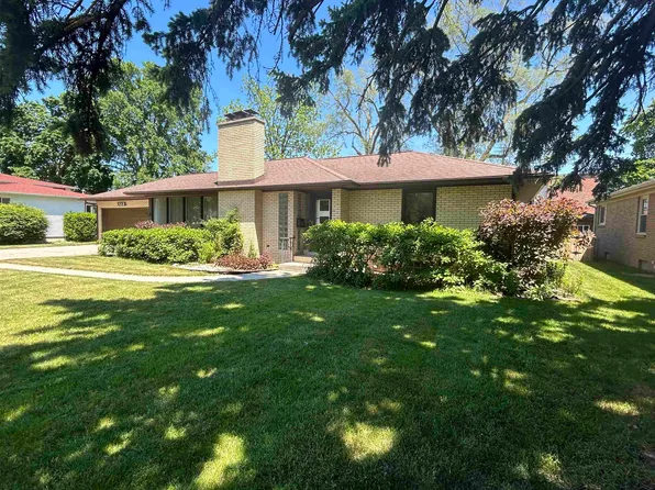 512 Handy Dr, Bay City, MI 48706