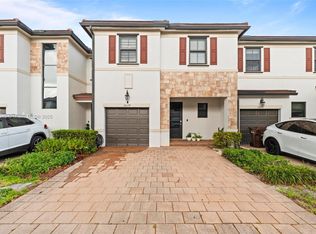 10129 W 32nd Ln, Hialeah, FL 33018