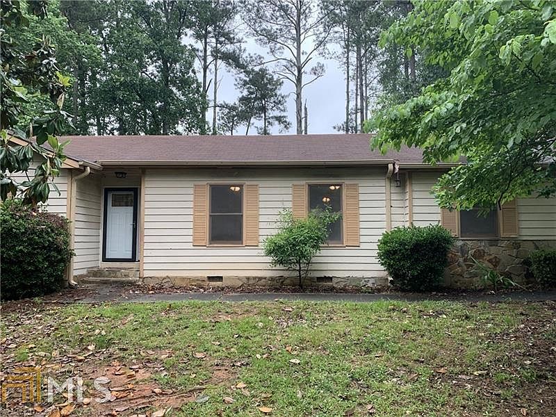 1st image of 2391 Corigan Cir NE