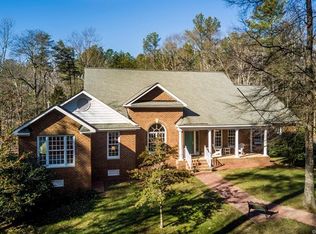 902 Hermitage Rd, Manakin Sabot, VA 23103