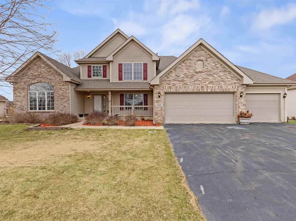 6112 Schaumburg Ln, Roscoe, IL 61073