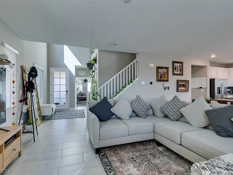 8160 Skye Desert Dr — Photo 12