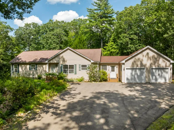 104 Duck Puddle Road, Nobleboro, ME 04555