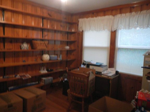 5th image of 1068 Forrest Dr