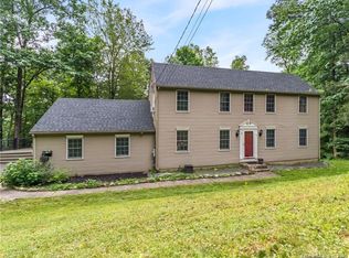 48 Blue Ridge Mountain Dr, Somers, CT 06071