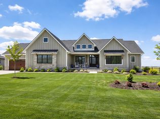 6682 56th Avenue Pl, Columbus, NE 68601