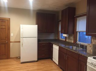 19 Lakehill Ave FLOOR 2, Arlington, MA 02474