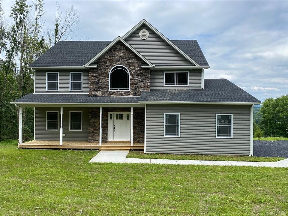 1st image of 7 Eagle Wood Vista Ln