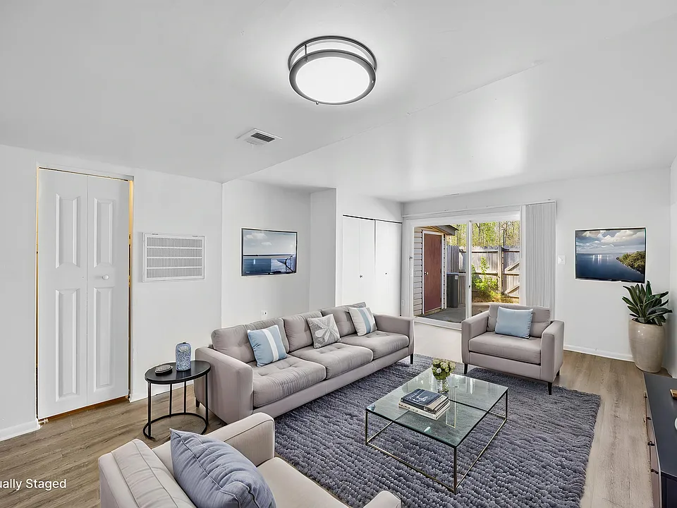 Townhomes of Ashbrook