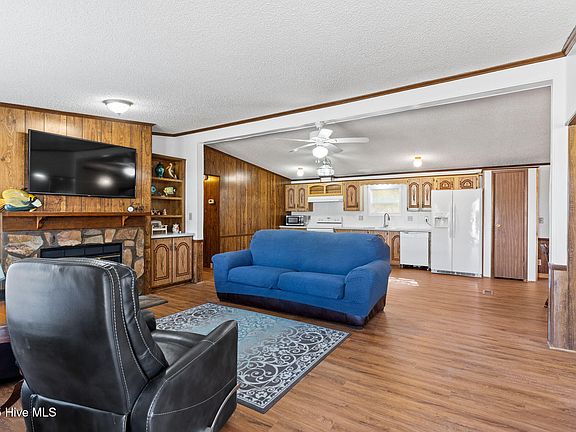 5th image of 4771 Pine Drive SW