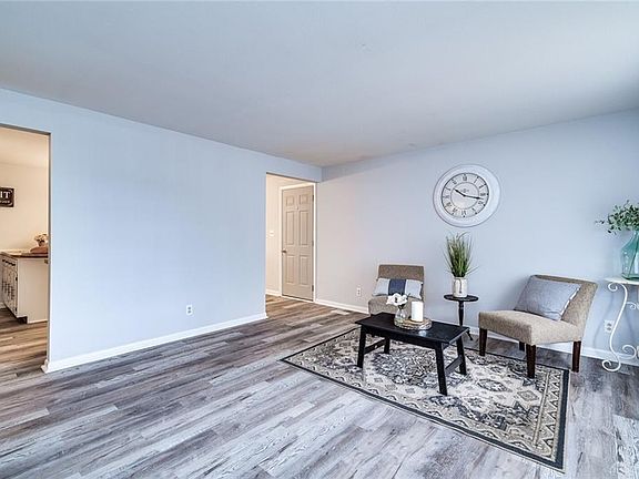 5th image of 5229 Hahn Ave