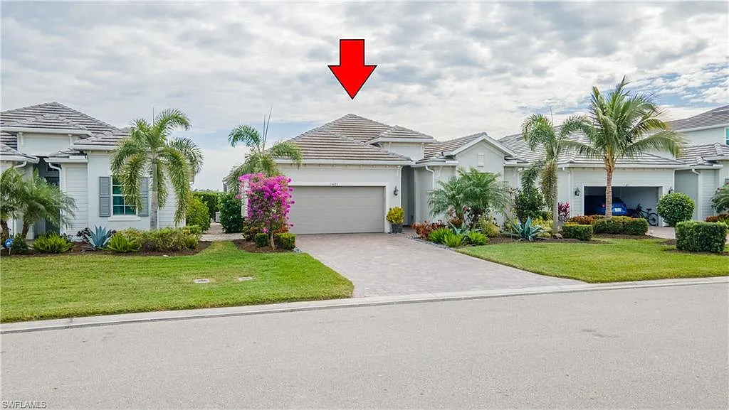 3 bed, 3.0 bath, 2247 sqft, $15,000 — Photo 1