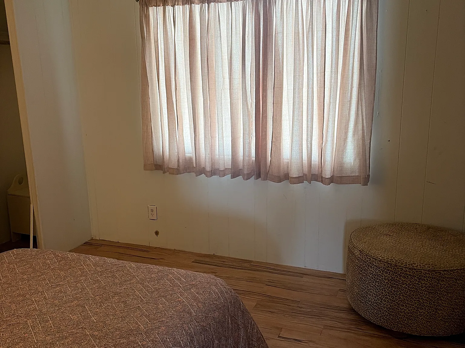 1 bed, 323 sqft, $1,000 — Photo 4
