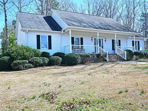Front View_04012022