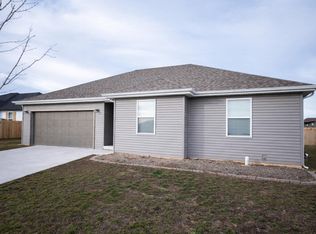 415 W Oak Lawn Street, Rogersville, MO 65742