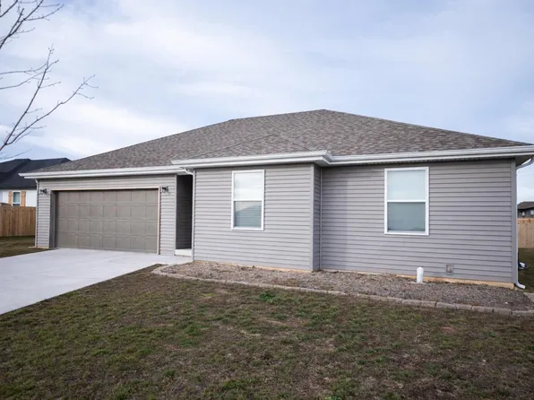 415 W Oak Lawn Street, Rogersville, MO 65742