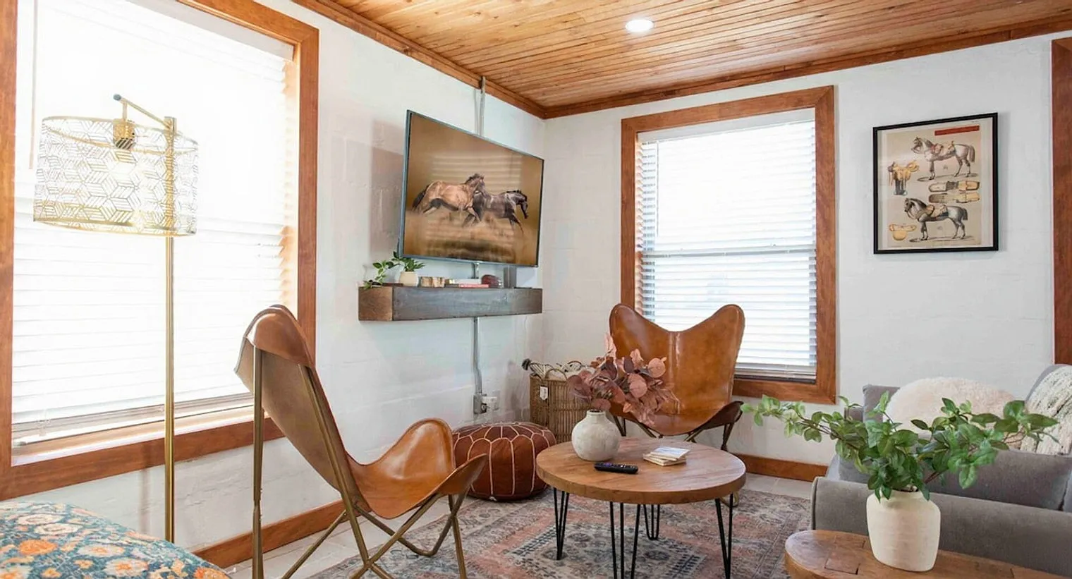 1 bed, 1.0 bath, 5683 sqft, $2,288 — Photo 2