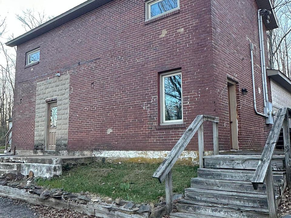 1st image of 1695 Highway 940